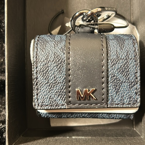 Michael Kors Logo AirPods Case with Lanyard - Picture 1 of 5